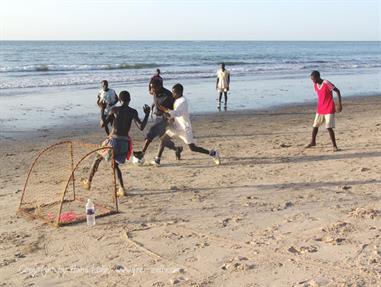 Gambia 02 Der Strand,_DSC01218b_B740